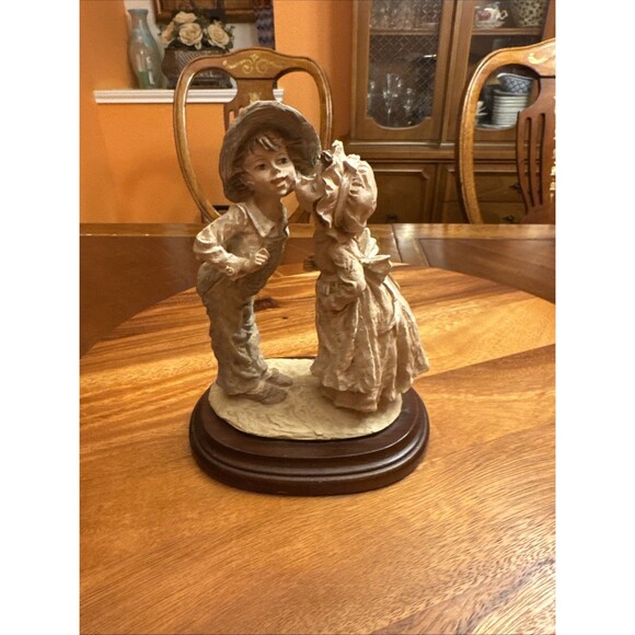Boy & Girl Kissing Figurine 7 3/4"H x 6"W x6"W Multicolor - Picture 10 of 14